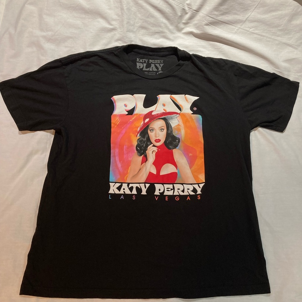 Katy Perry “Play” T-shirt, Las Vegas Residency, size XL